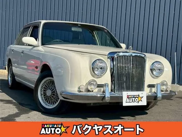 MITSUOKA GALUE 1998 из Японии — купить под ключ