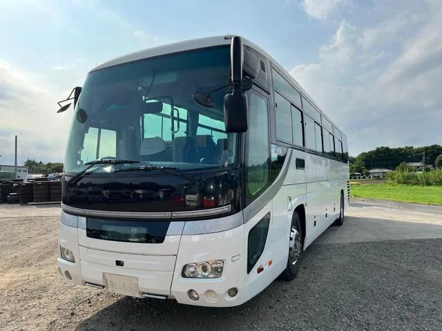 HINO SELEGA 2007 из Японии — купить под ключ