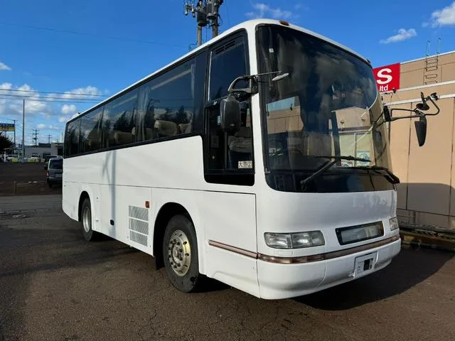 HINO SELEGA 1995 из Японии — купить под ключ