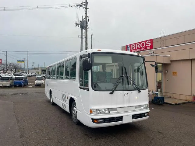 HINO MELPHA 2001 из Японии — купить под ключ