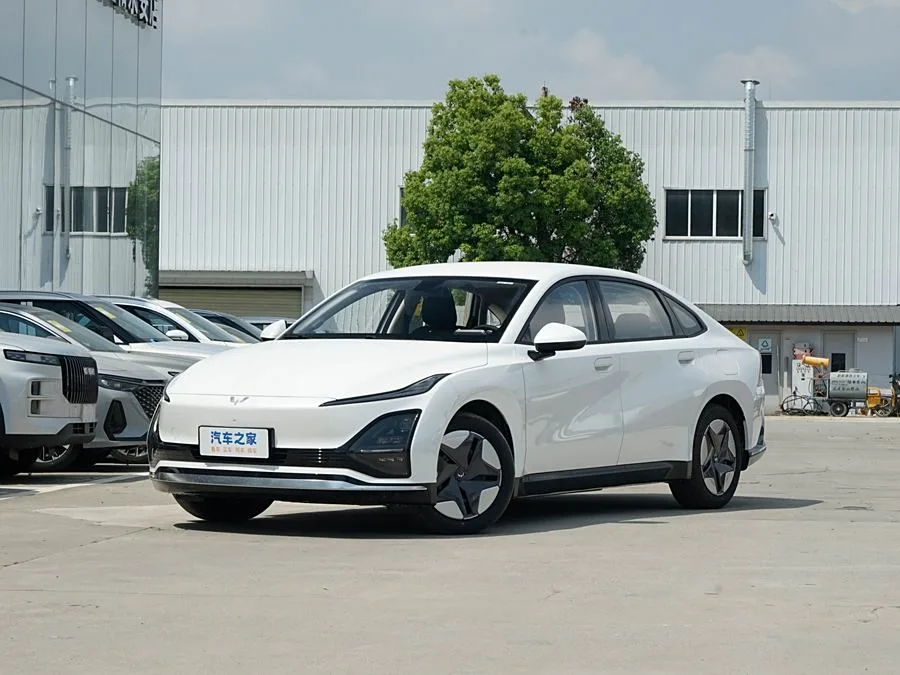 Wuling E5 2026 из Китая — купить под ключ