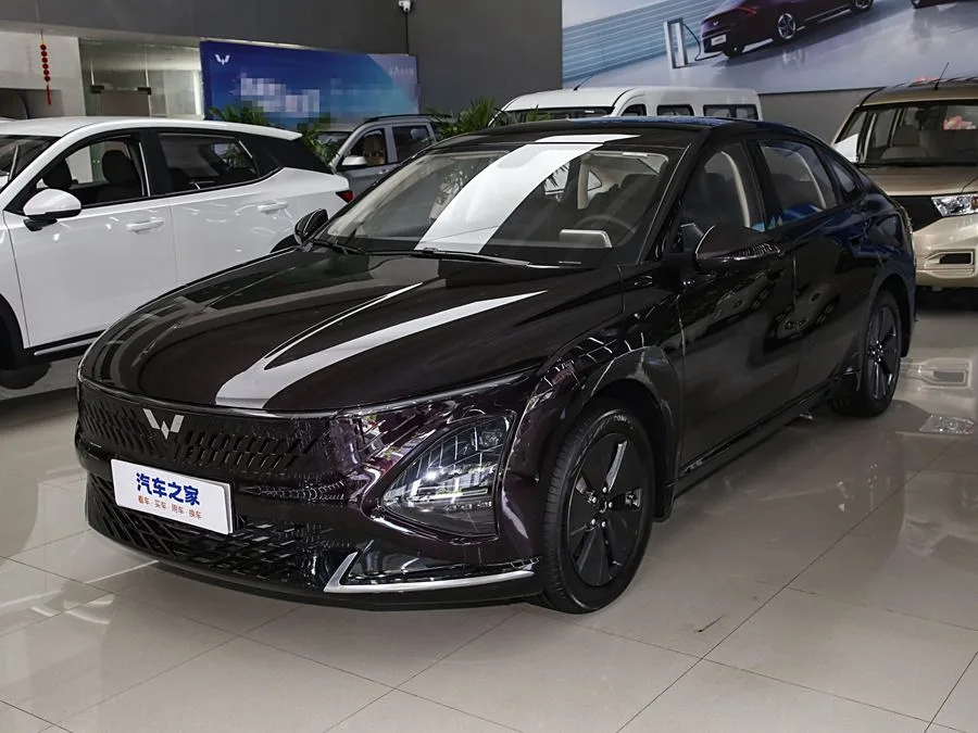 Wuling Starlight 2026 из Китая — купить под ключ
