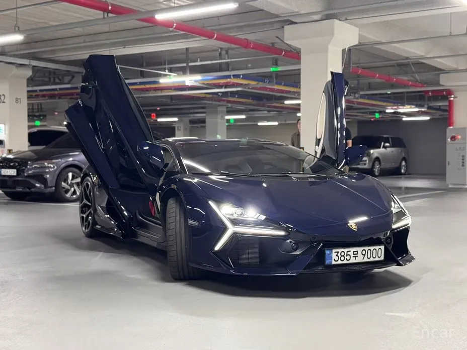 Lamborghini Revuelto 2025 из Кореи — купить под ключ