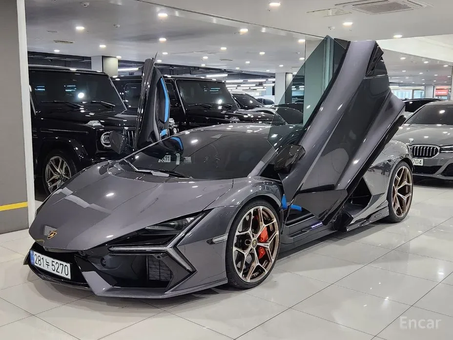 Lamborghini Revuelto 2025 из Кореи — купить под ключ