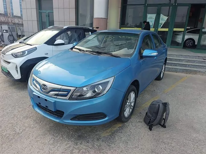 BYD e5 2022 из Китая — купить под ключ