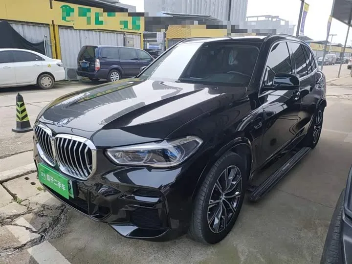 BMW X5 Hybrid 2022 из Китая — купить под ключ