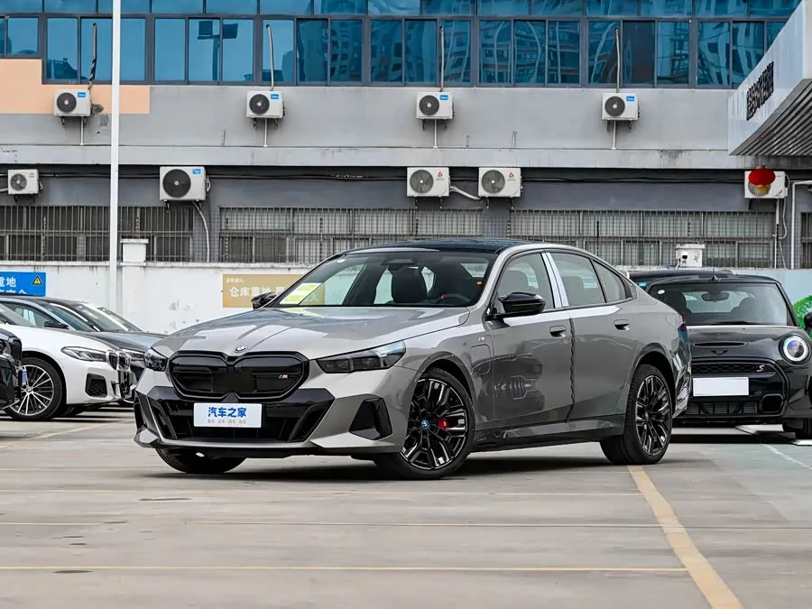 BMW i5 M60 2026 из Китая — купить под ключ