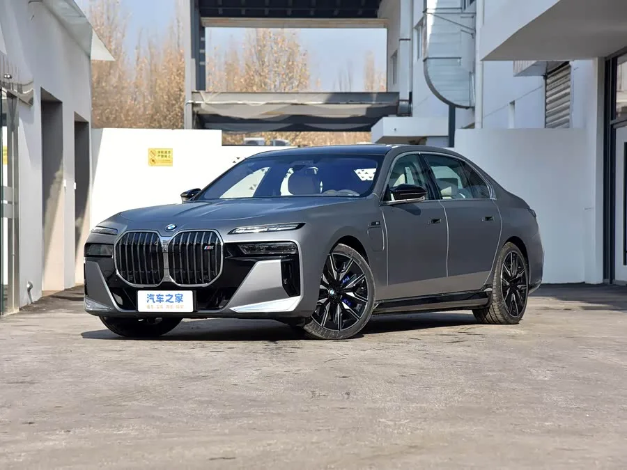 BMW i7 M70L 2026 из Китая — купить под ключ