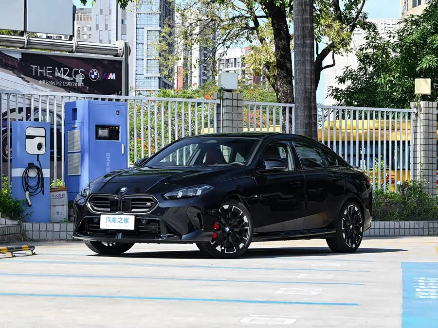 BMW M235L 2026 из Китая — купить под ключ