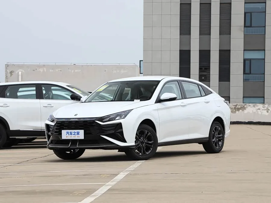 Dongfeng Aeolus Yixuan 2026 из Китая — купить под ключ