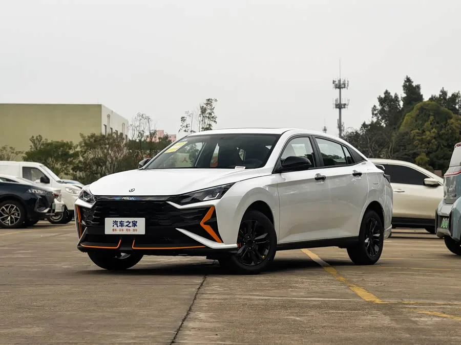 Dongfeng Aeolus Yixuan 2026 из Китая — купить под ключ