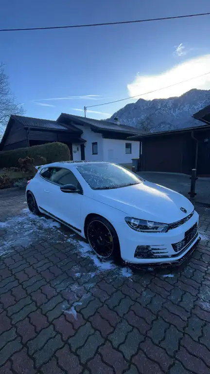 Volkswagen Scirocco 2015 из Европы — купить под ключ