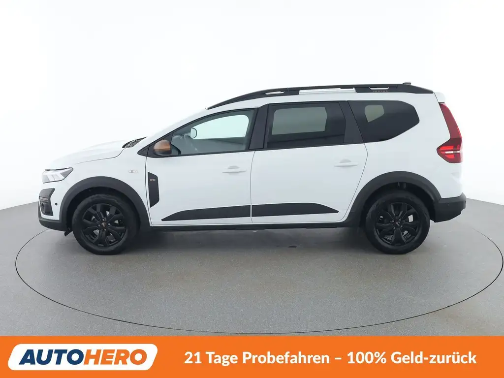 Dacia Jogger 2024 из Европы — купить под ключ