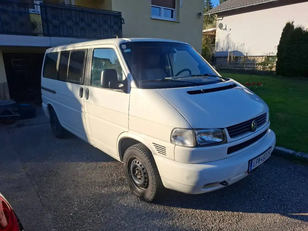 Volkswagen T4 Multivan 2002 из Европы — купить под ключ