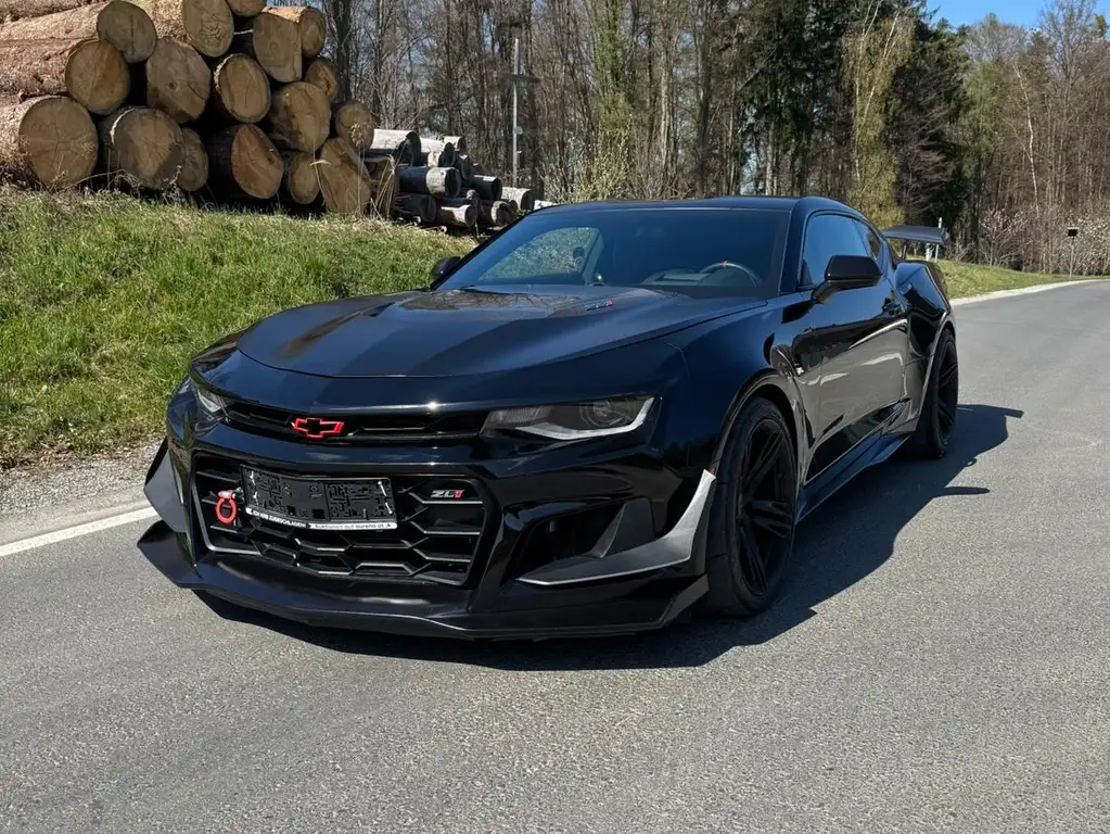 Chevrolet Camaro 2018 из Европы — купить под ключ
