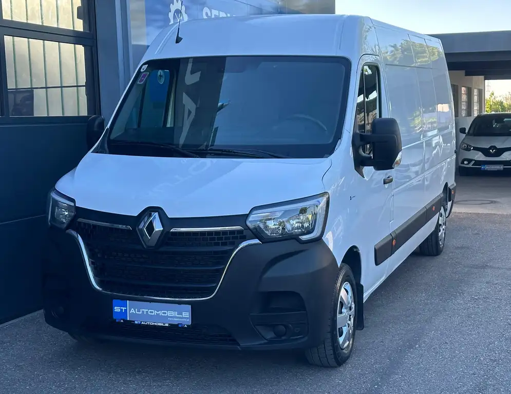 Renault Master 2020 из Европы — купить под ключ