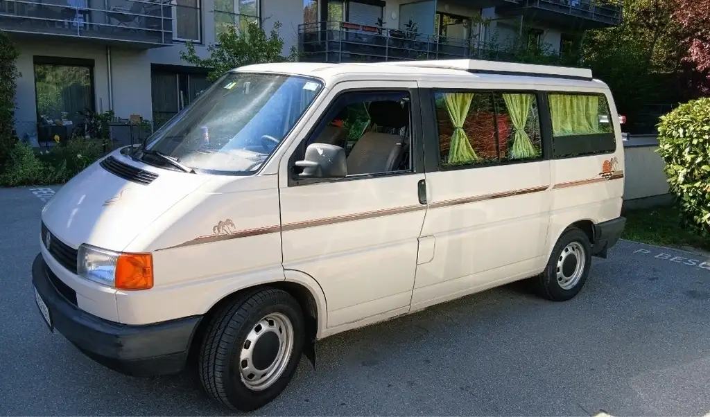 Volkswagen T4 Multivan 1992 из Европы — купить под ключ