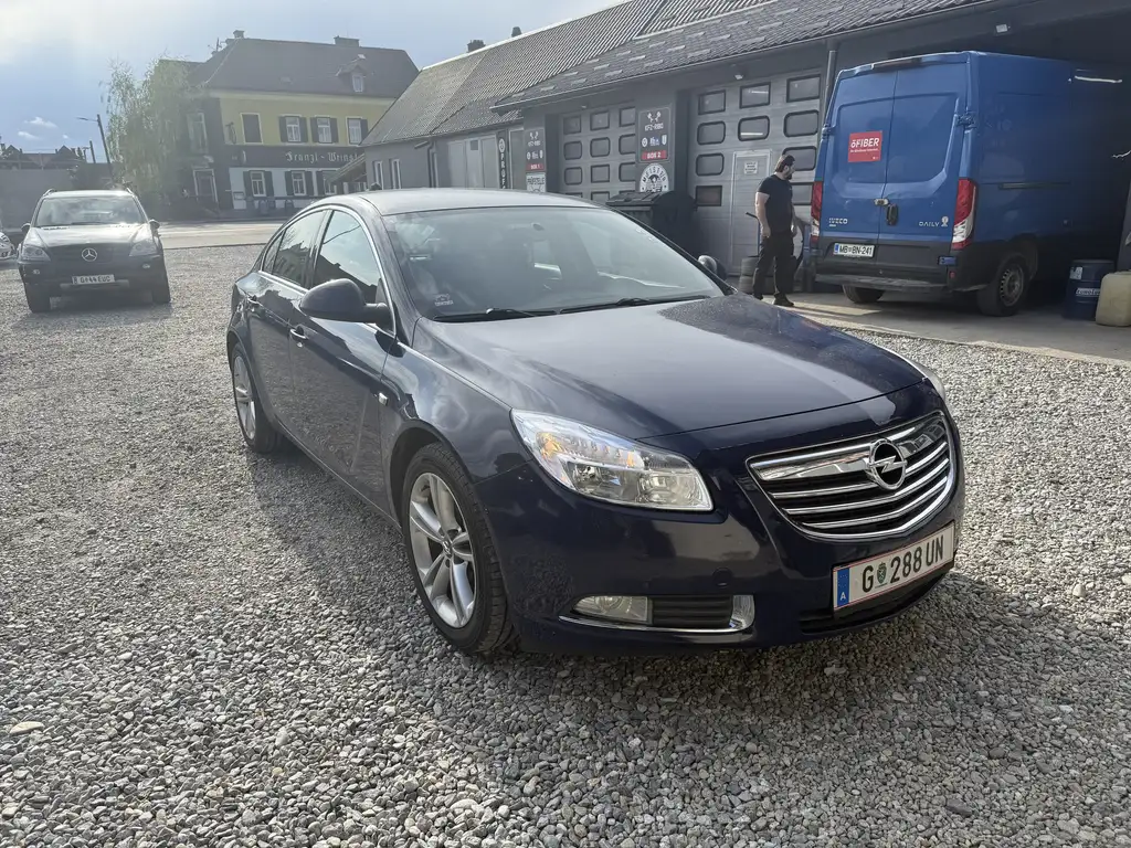 Opel Insignia 2011 из Европы — купить под ключ