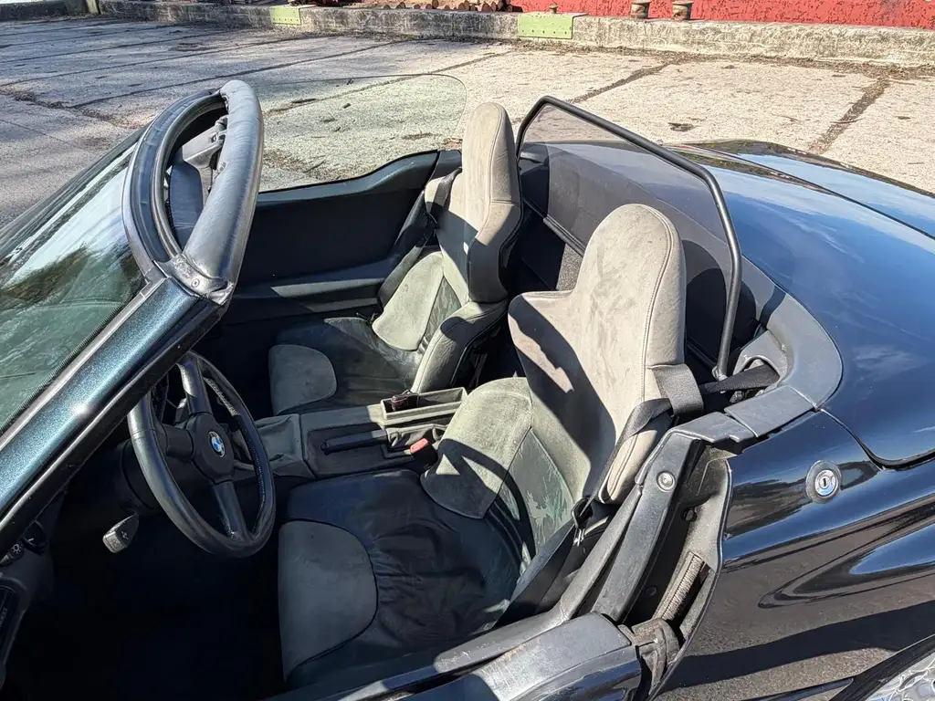 BMW Z1 1989 из Европы — купить под ключ