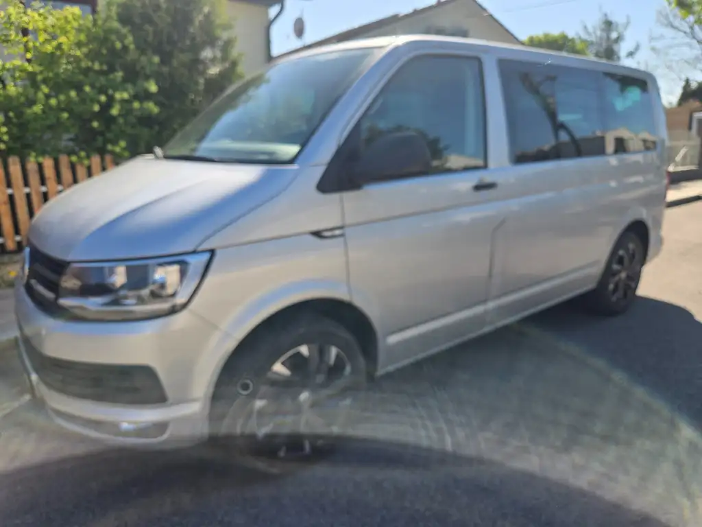 Volkswagen T6 Multivan 2017 из Европы — купить под ключ