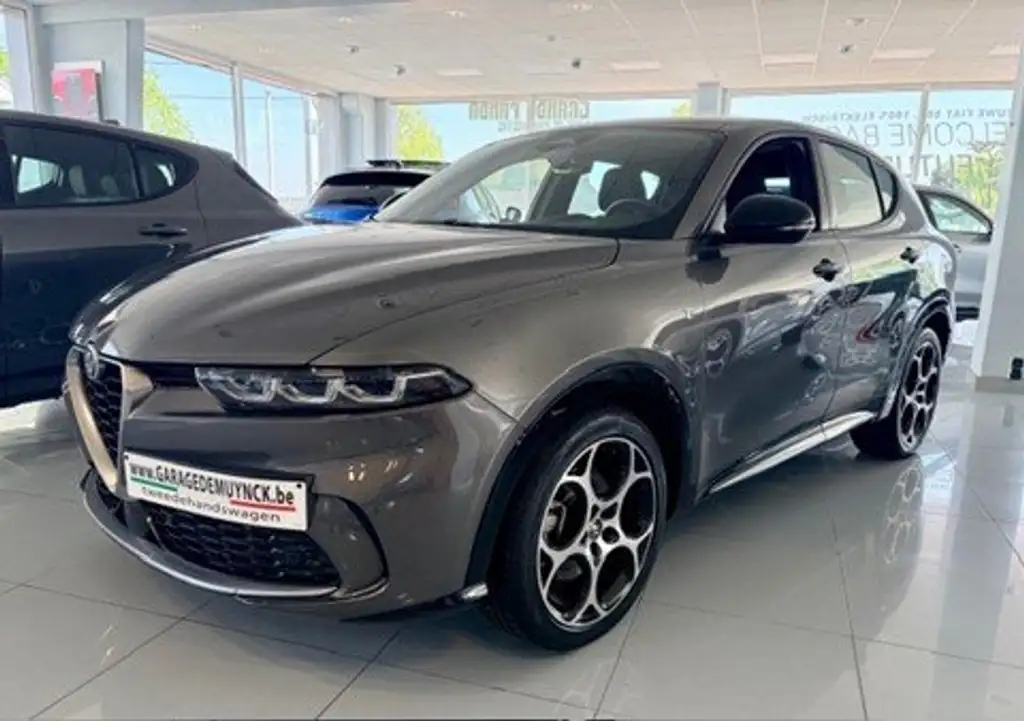 Alfa Romeo Tonale 2024 из Европы — купить под ключ