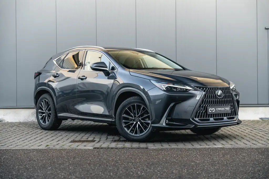 Lexus NX 350h 2022 из Европы — купить под ключ