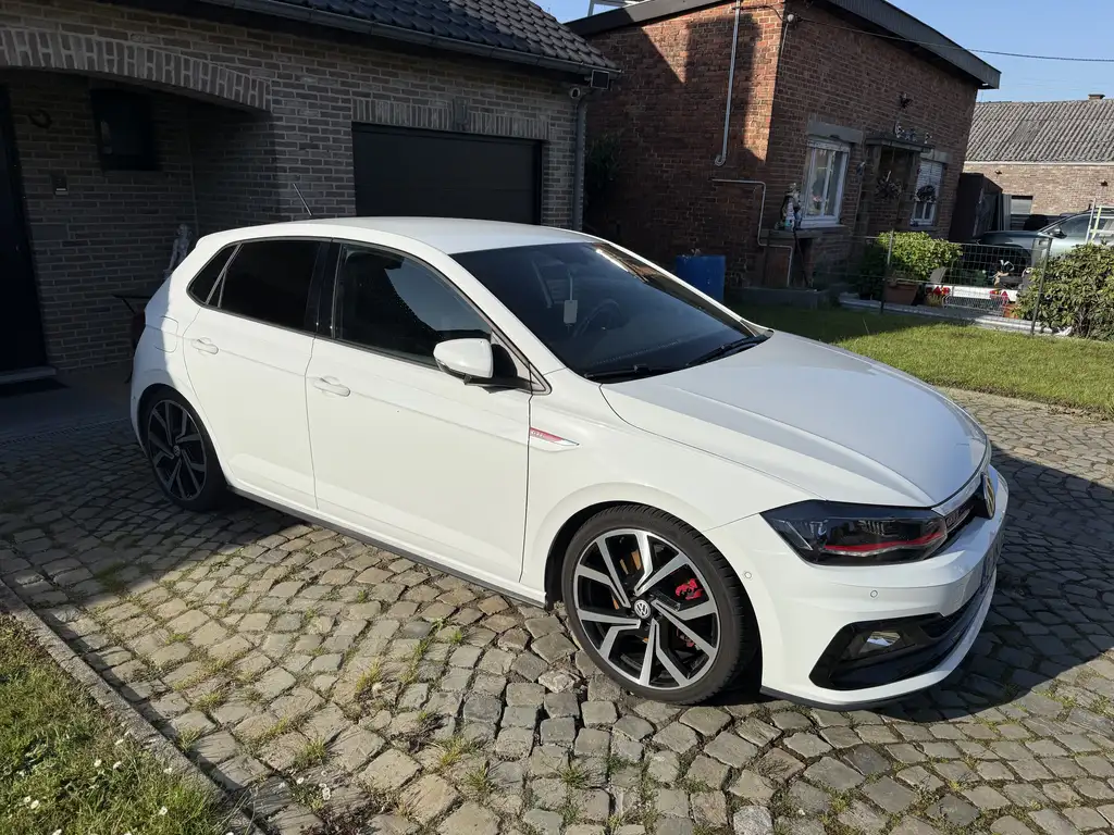 Volkswagen Polo GTI 2019 из Европы — купить под ключ