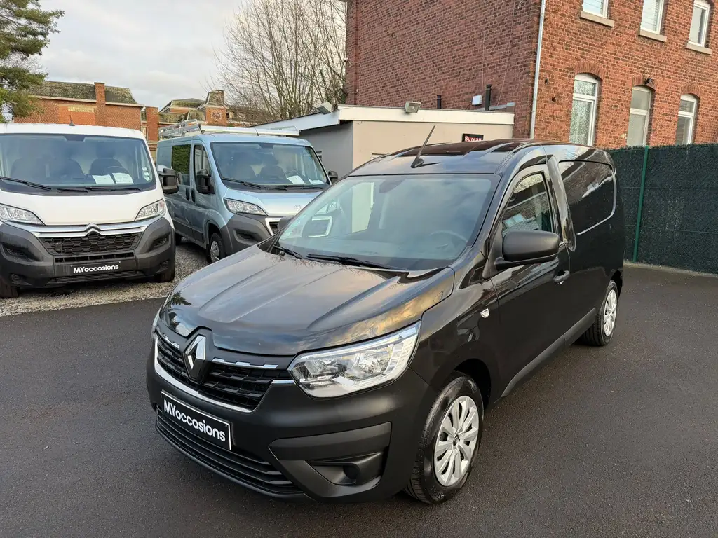 Renault Express 2022 из Европы — купить под ключ