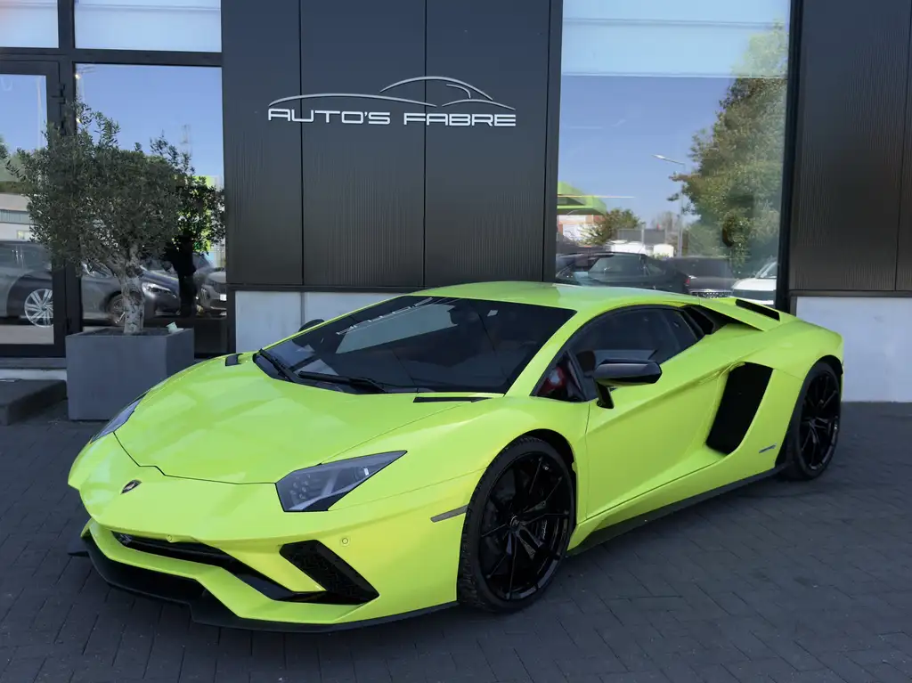 Lamborghini Aventador 2017 из Европы — купить под ключ