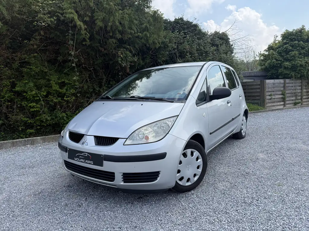 Mitsubishi Colt 2007 из Европы — купить под ключ