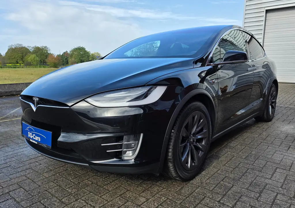 Tesla Model X 2019 из Европы — купить под ключ
