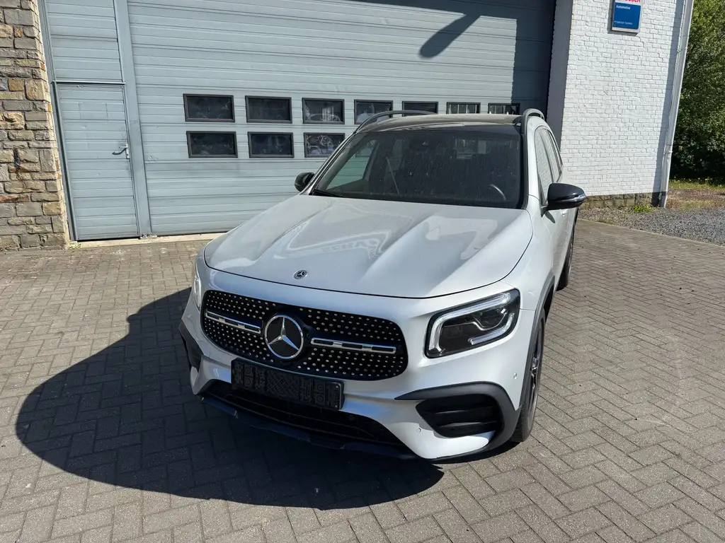 Mercedes-Benz GLB 200 2022 из Европы — купить под ключ