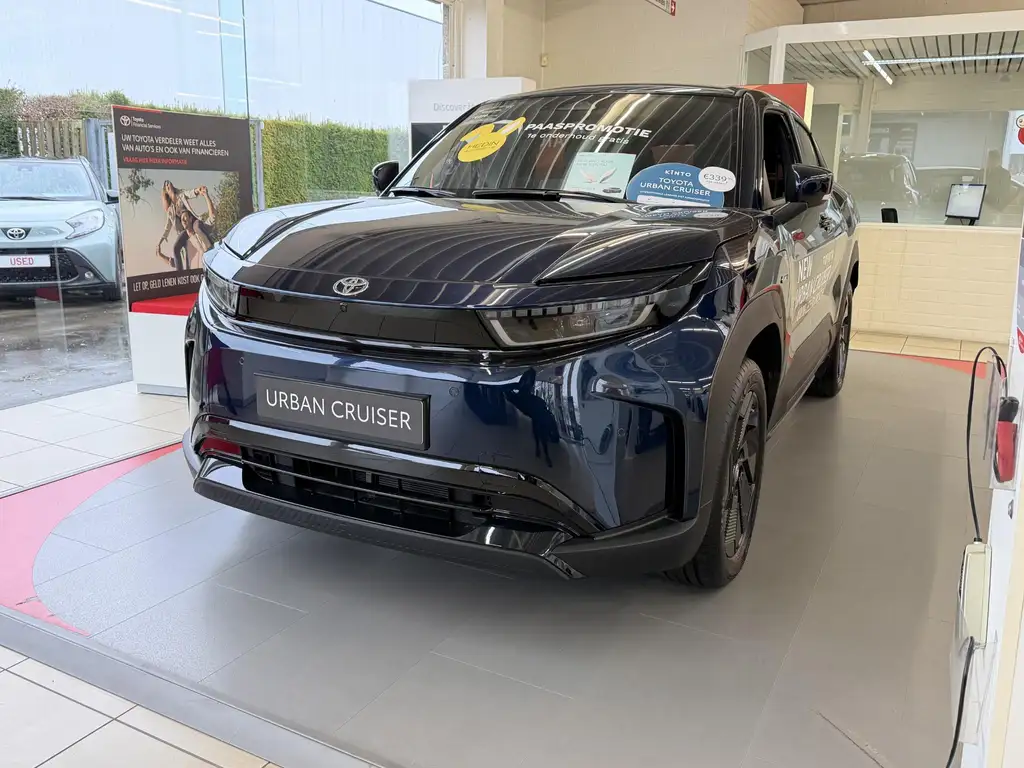 Toyota Urban Cruiser 2025 из Европы — купить под ключ