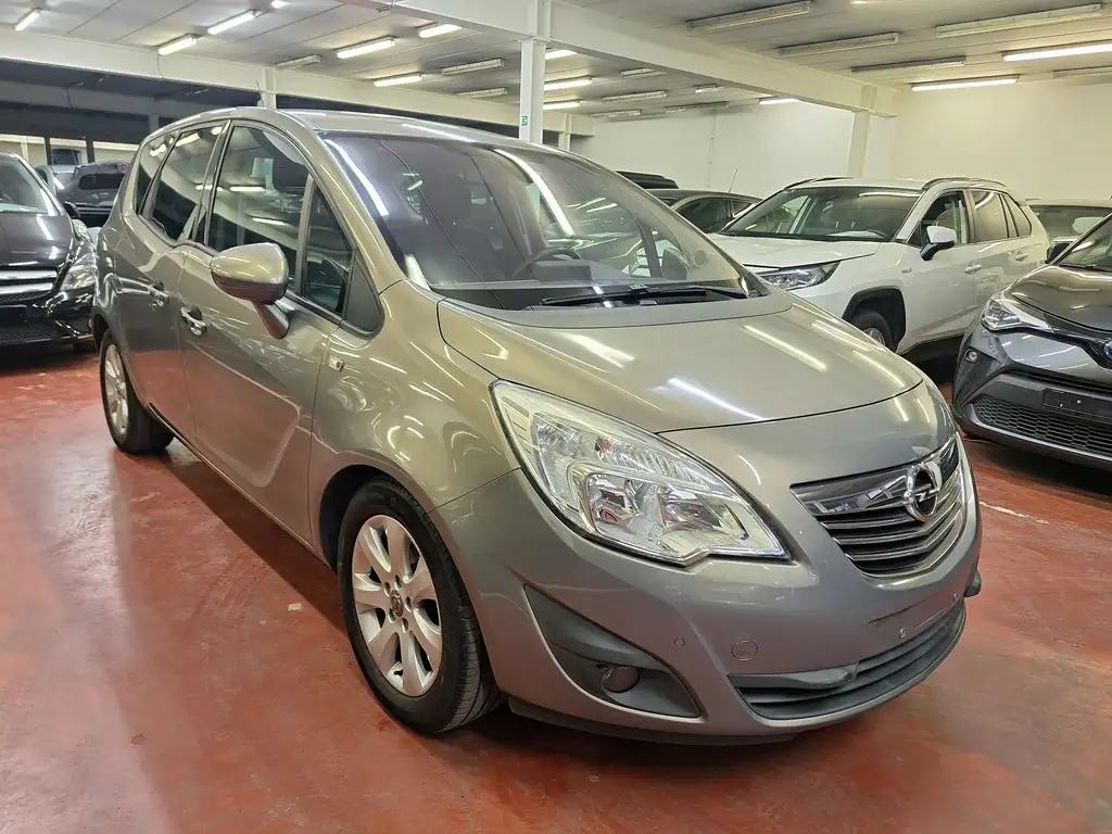 Opel Meriva 2013 из Европы — купить под ключ