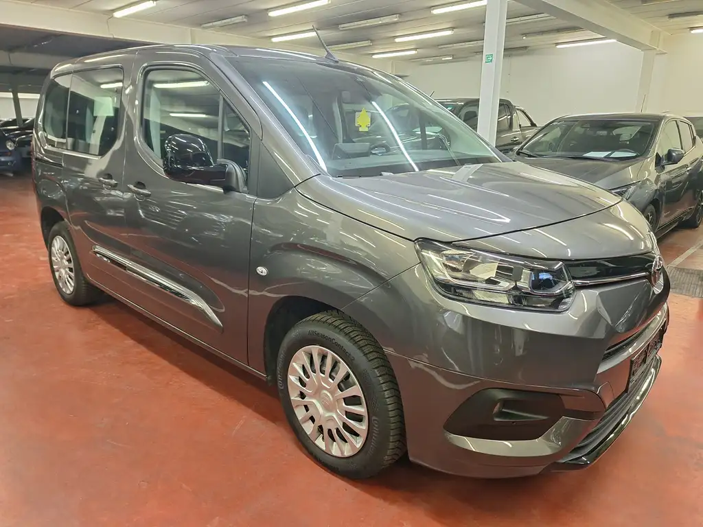 Toyota Proace City 2024 из Европы — купить под ключ