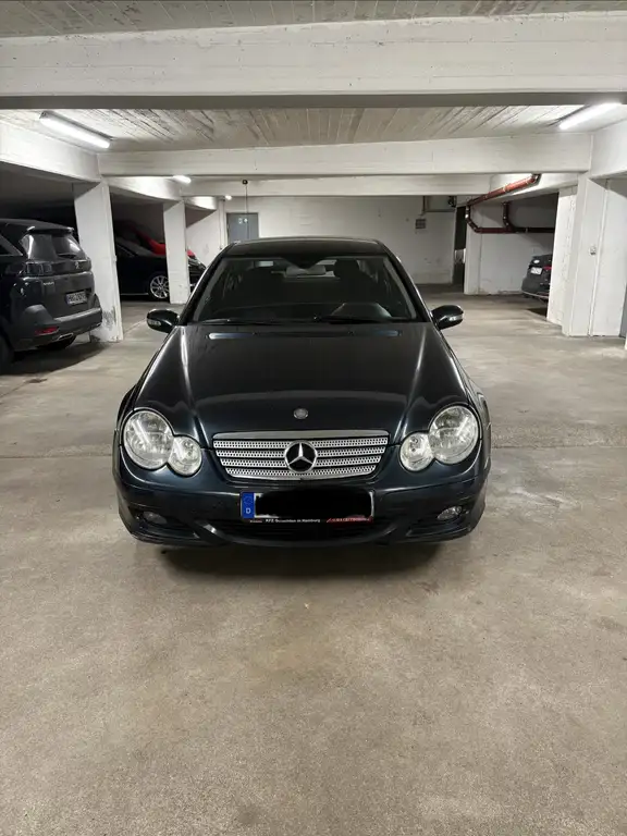Mercedes-Benz CLC 2004 из Европы — купить под ключ