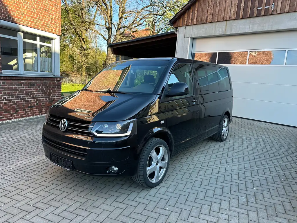 Volkswagen T5 Multivan 2010 из Европы — купить под ключ