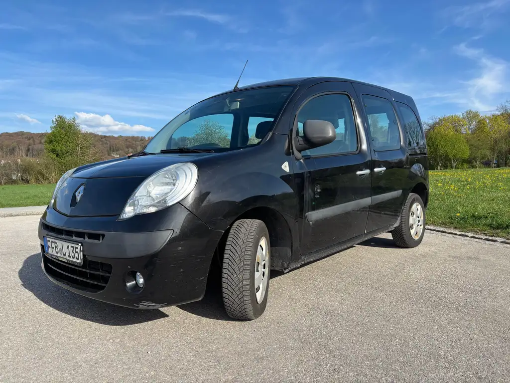 Renault Kangoo 2013 из Европы — купить под ключ
