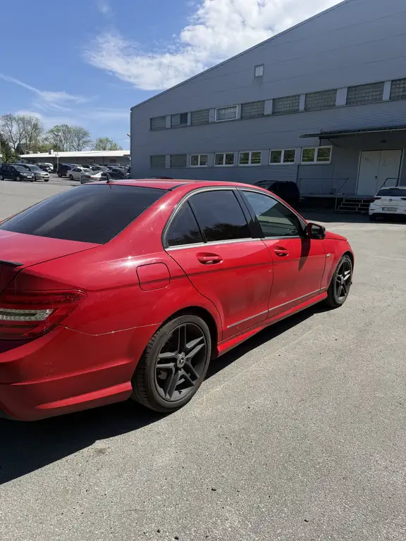 Mercedes-Benz C 180 2012 из Европы — купить под ключ