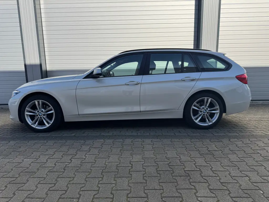 BMW 318 2017 из Европы — купить под ключ
