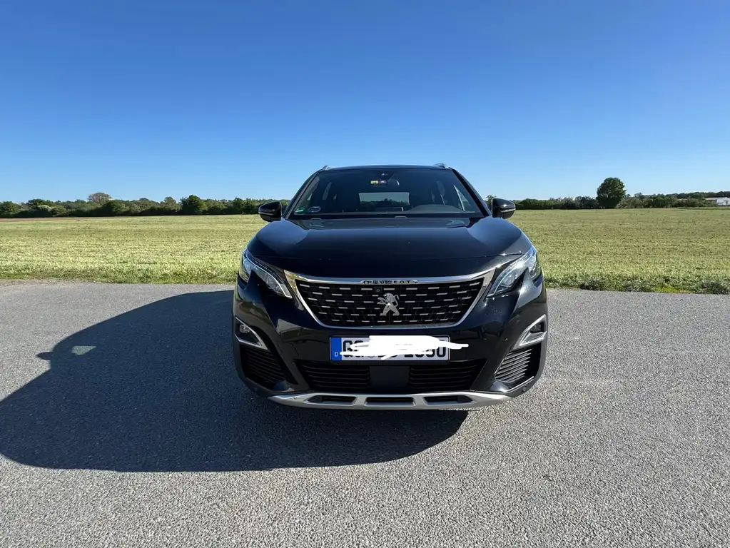 Peugeot 5008 2017 из Европы — купить под ключ