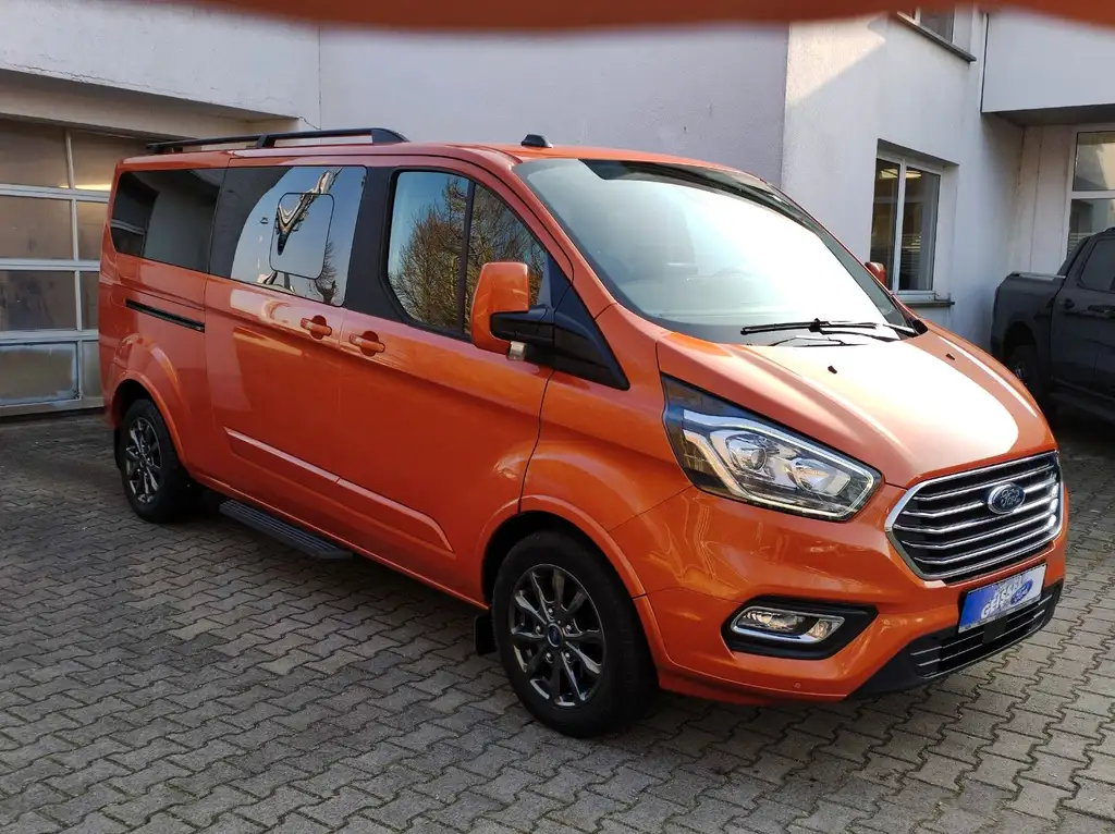 Ford Tourneo Custom 2021 из Европы — купить под ключ
