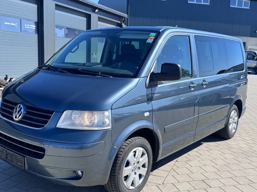 Volkswagen T5 Multivan 2007 из Европы — купить под ключ