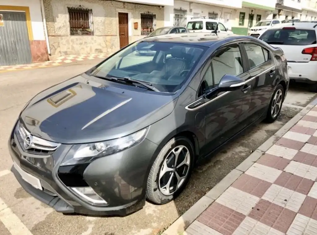 Opel Ampera 2012 из Европы — купить под ключ