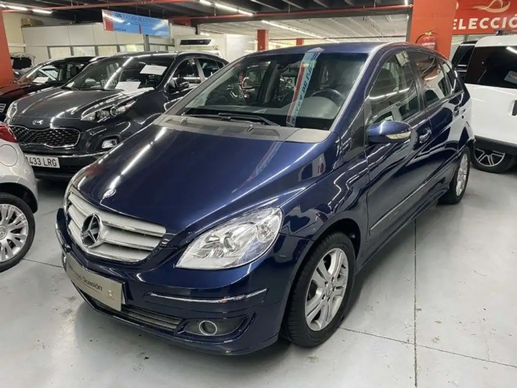 Mercedes-Benz B 170 2006 из Европы — купить под ключ