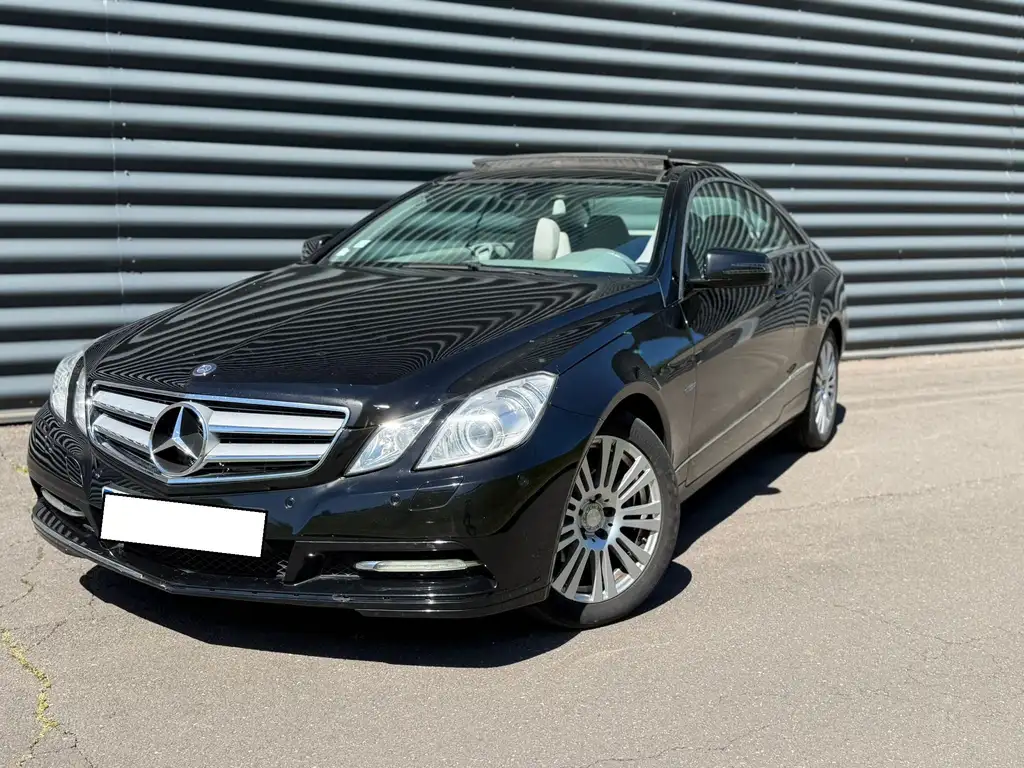Mercedes-Benz E 220 2011 из Европы — купить под ключ
