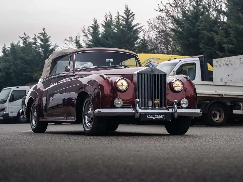 Rolls-Royce Cloud 1957 из Европы — купить под ключ