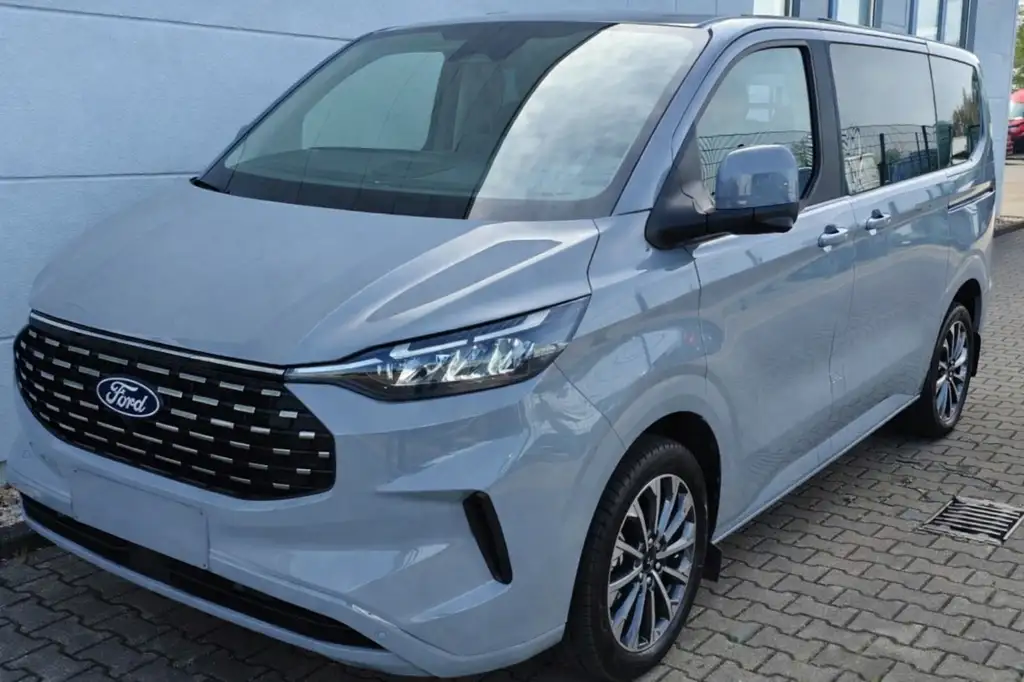 Ford Tourneo Custom 2026 из Европы — купить под ключ