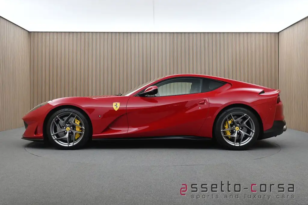 Ferrari 812 2019 из Европы — купить под ключ