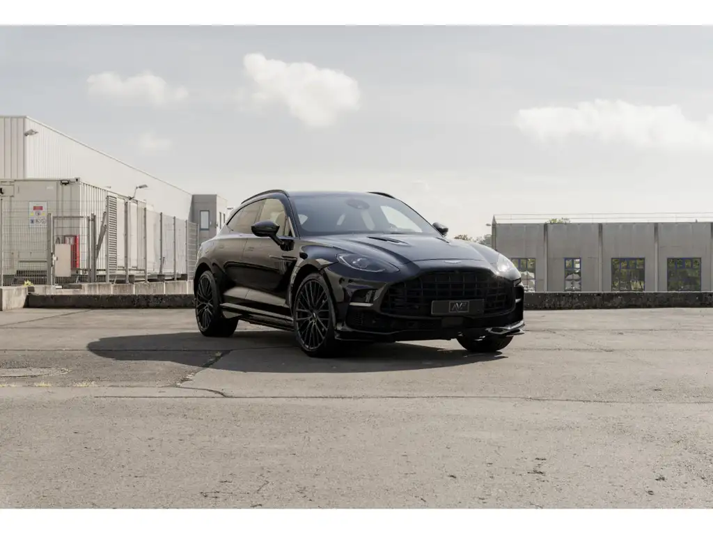 Aston Martin DBX 2022 из Европы — купить под ключ